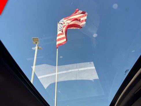 Used 2012 Ford F150 Raptor w/ Raptor Luxury Pkg image 13