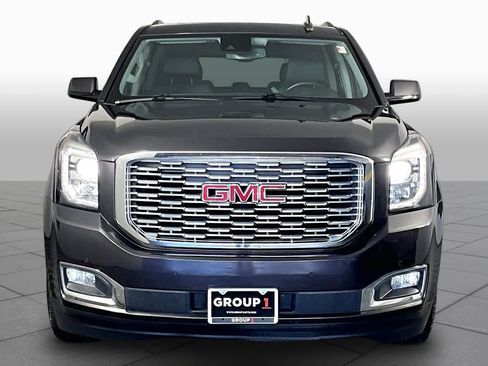 Used 2018 GMC Yukon XL Denali w/ Open Road Package RWD image 4