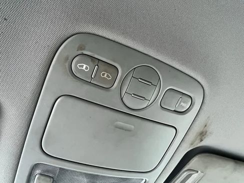 Used 2012 Kia Sedona LX w/ PWR Pkg image 29