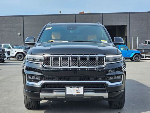 New 2025 Jeep Grand Wagoneer L Series III w/ Rear Seat Video Group 1 image 3