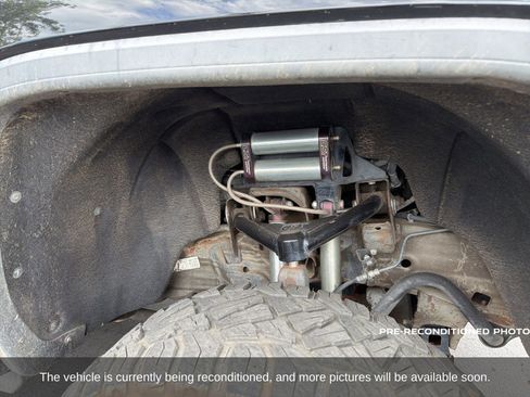 Used 2017 GMC Sierra 2500 Denali w/ Duramax Plus Package image 6