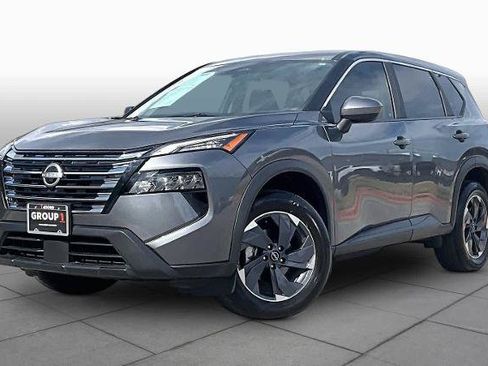 Certified 2026 Nissan Rogue SV FWD image 1