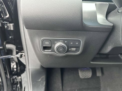 Used 2025 Mercedes-Benz GLE 450 GLE  450 image 13