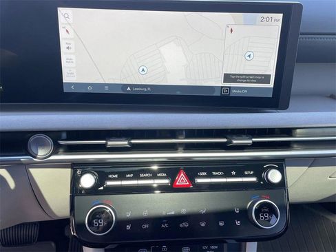 New 2026 Hyundai Tucson Limited image 27