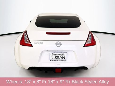 Used 2020 Nissan 370Z Coupe RWD image 6