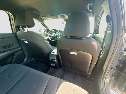 Certified 2026 Hyundai Elantra Sport FWD image 26