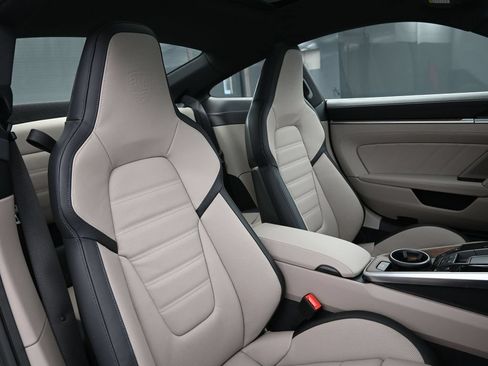 Certified 2026 Porsche 911 Carrera S RWD image 28