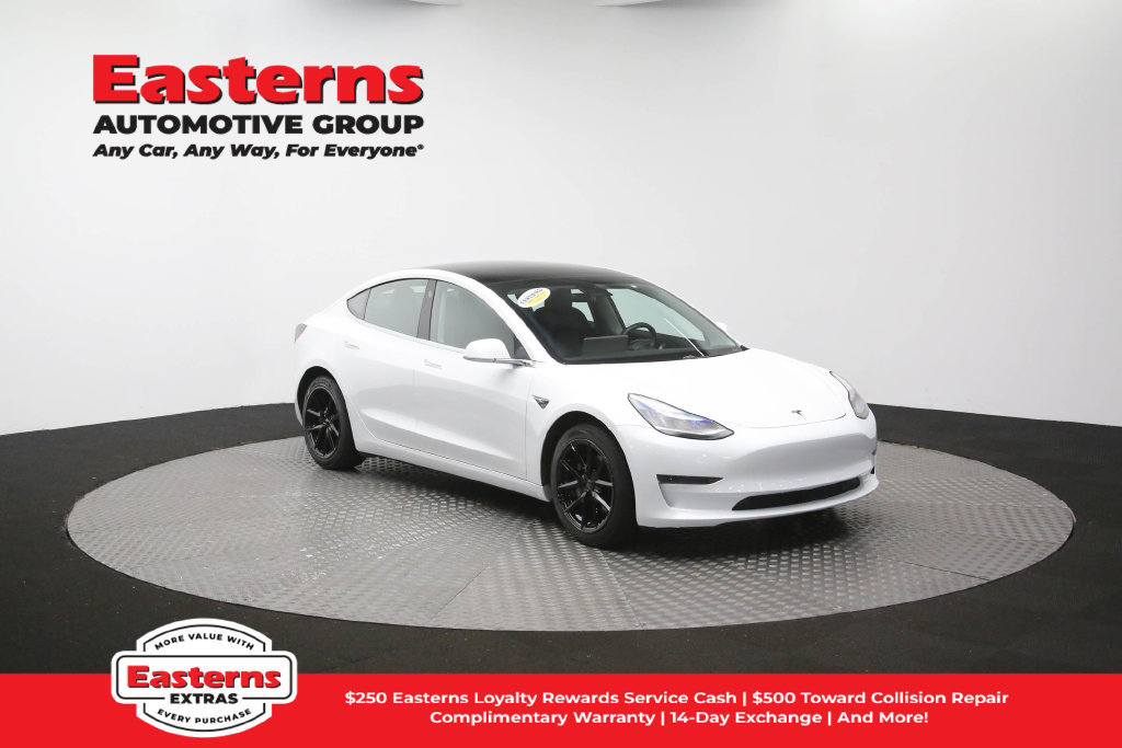 Used 2020 Tesla Model 3 Standard Range Plus RWD image 46