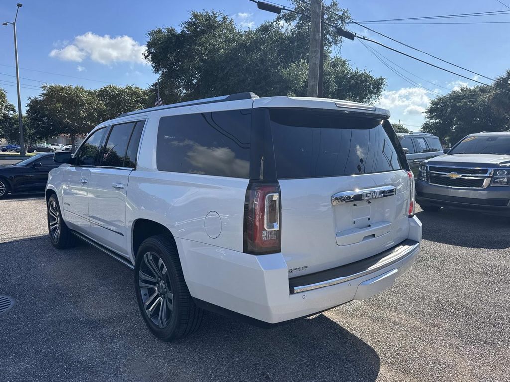 Used 2019 GMC Yukon XL Denali w/ Denali Ultimate Package RWD image 6