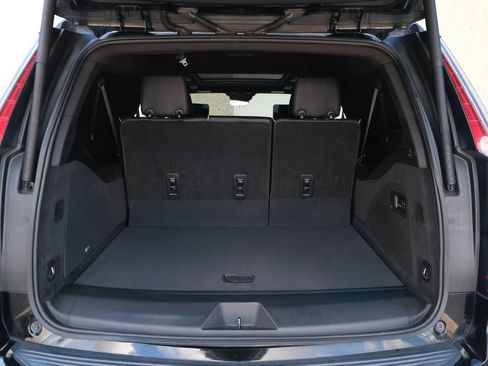 Used 2021 Cadillac Escalade ESV Sport w/ Driver Assist Tech Package RWD image 26