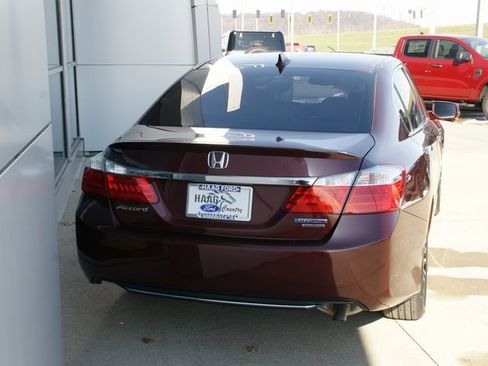 Used 2015 Honda Accord Touring image 4