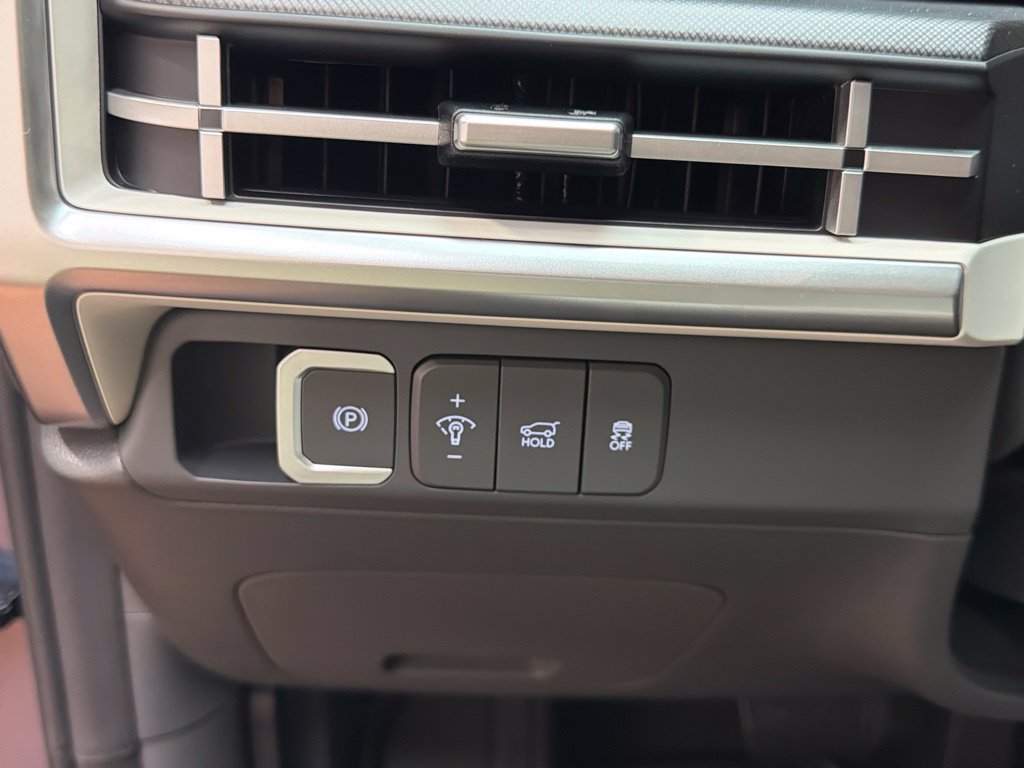 New 2026 Hyundai Santa Fe SEL FWD image 29