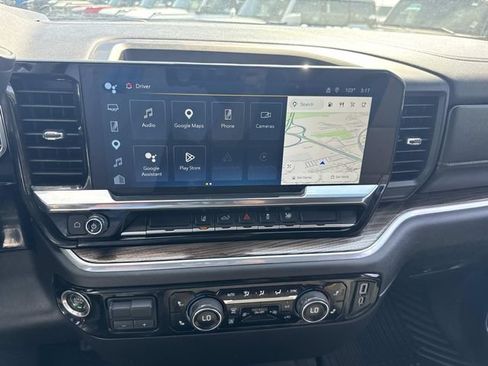 Used 2025 Chevrolet Silverado 2500 LT w/ Convenience Package AWD/4WD image 30