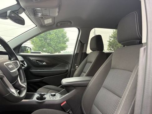 Used 2023 GMC Terrain SLE w/ Driver Convenience Package FWD image 31