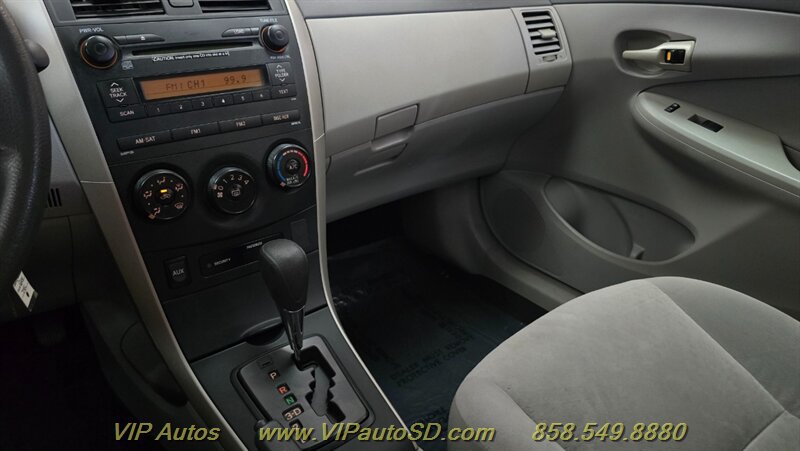 Used 2009 Toyota Corolla LE FWD image 19