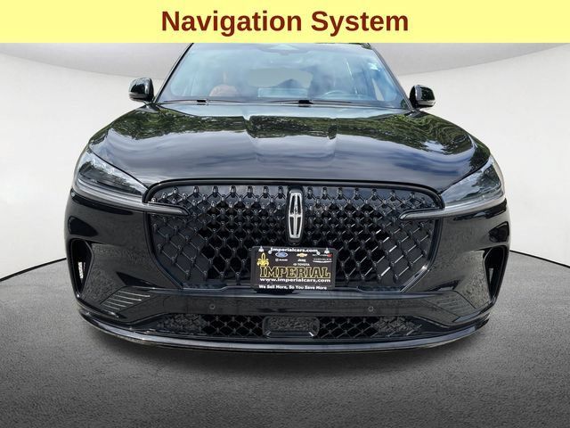 Used 2025 Lincoln Aviator Reserve w/ Jet Appearance Package AWD/4WD image 4