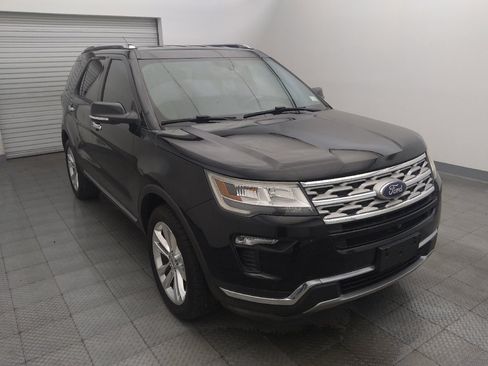 Used 2018 Ford Explorer Limited AWD/4WD image 13