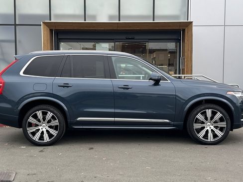 Certified 2023 Volvo XC90 T8 Ultimate image 9