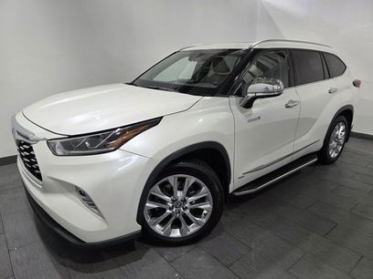 Used 2021 Toyota Highlander Limited