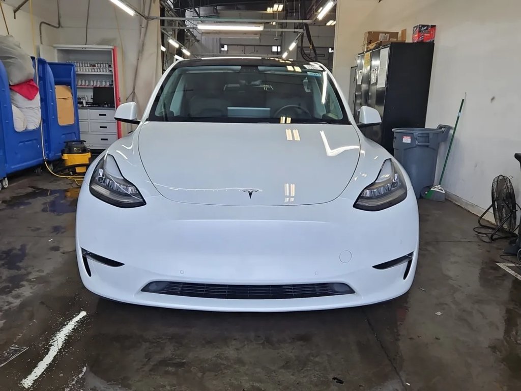 Used 2020 Tesla Model Y Long Range AWD/4WD image 2