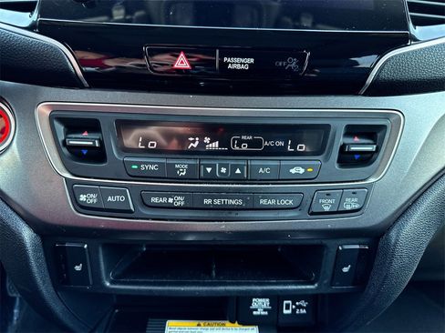 Used 2022 Honda Pilot Special Edition image 18