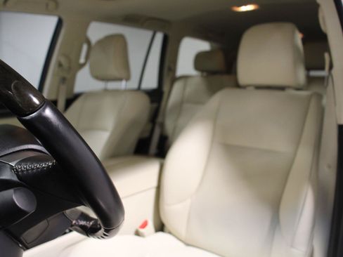 Used 2022 Lexus GX 460 Premium w/ Premium Plus Package AWD/4WD image 4