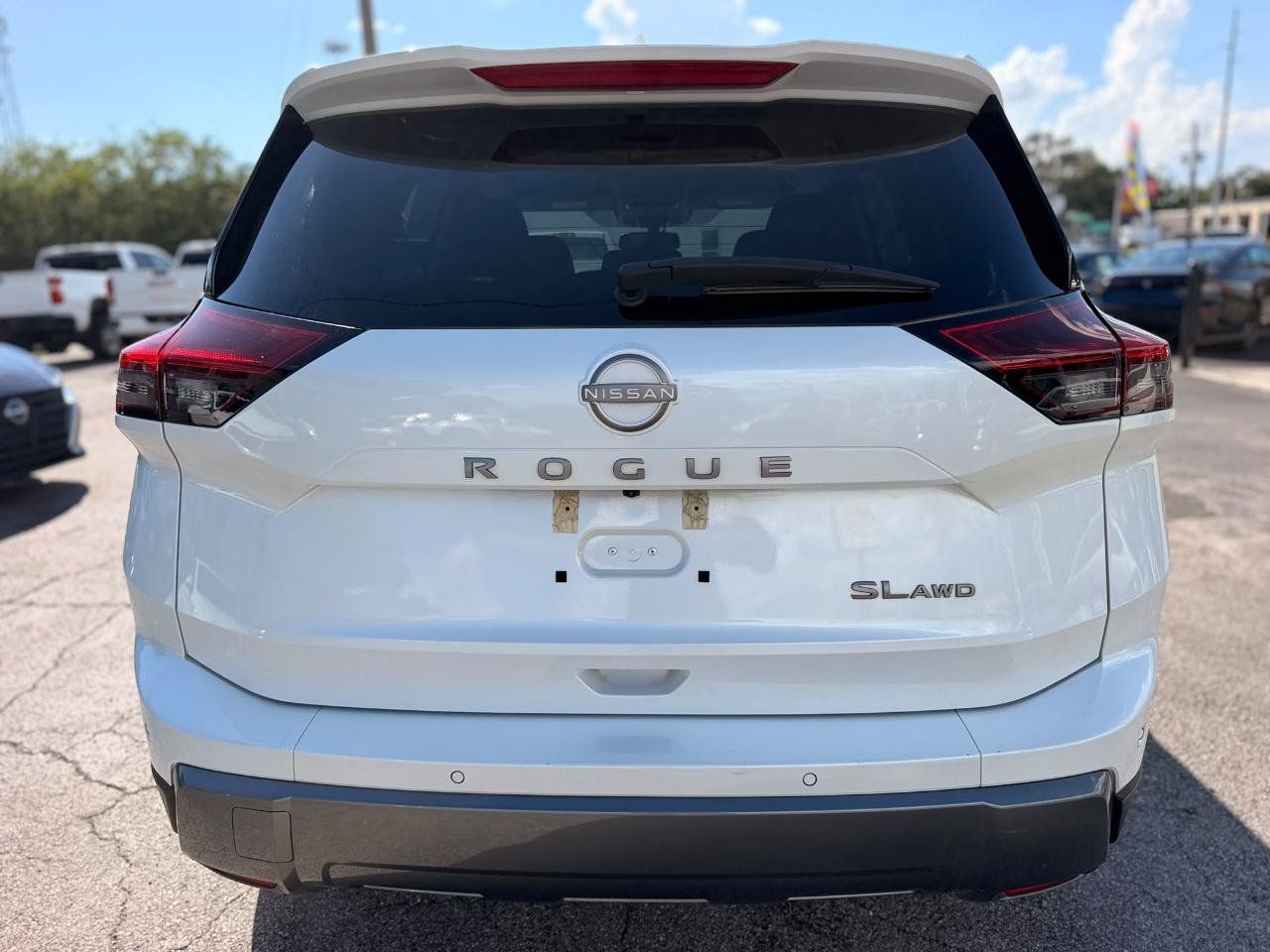 Used 2026 Nissan Rogue SL AWD/4WD image 7