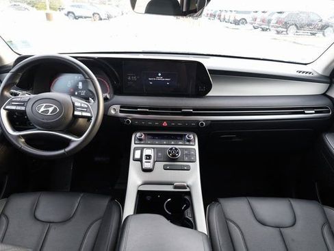 Used 2024 Hyundai Palisade SEL image 17