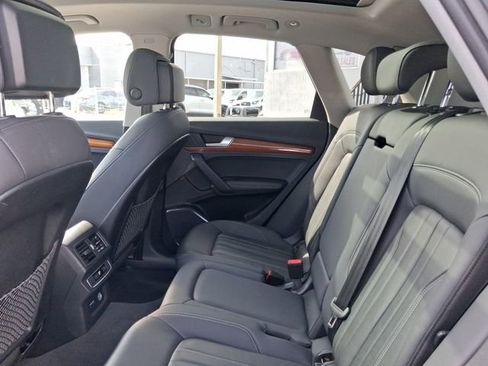 Used 2021 Audi Q5 2.0T Premium Plus AWD/4WD image 6