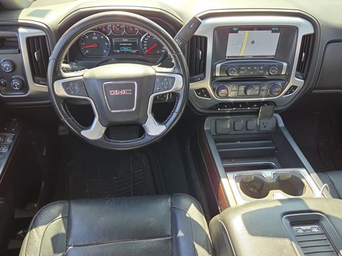 Used 2018 GMC Sierra 1500 SLT w/ SLT Premium Package AWD/4WD image 11
