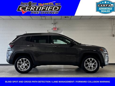 Certified 2023 Jeep Compass Latitude w/ Sun and Sound Group AWD/4WD image 1