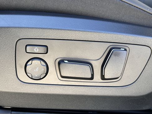 Used 2026 BMW X3 xDrive30 w/ M Sport Package image 14