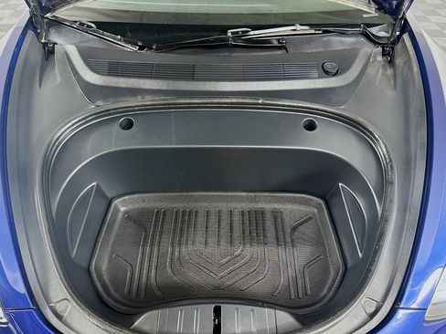 Used 2023 Tesla Model 3 Standard Range image 34