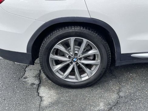 Used 2019 BMW X3 sDrive30i w/ Premium Package image 9