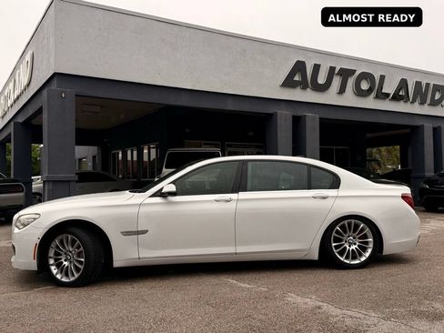 Used 2015 BMW 750Li RWD image 4