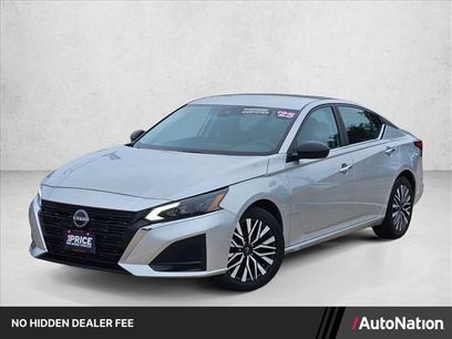 Used 2025 Nissan Altima 2.5 SV