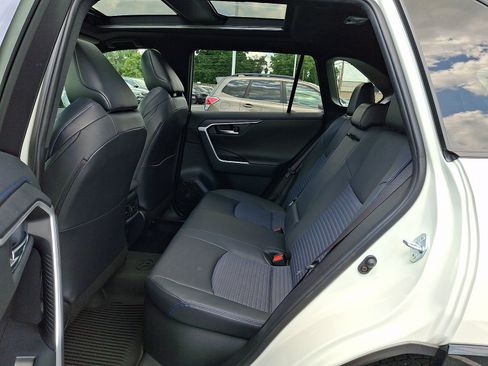 Used 2021 Toyota RAV4 XSE AWD/4WD image 12