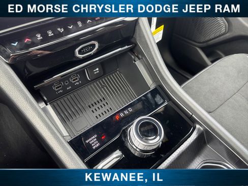 New 2026 Jeep Grand Cherokee Altitude AWD/4WD image 29