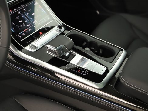 New 2025 Audi Q7 3.0T Premium Plus image 17