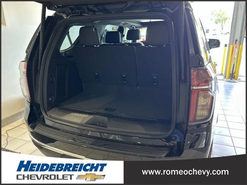 Certified 2023 Chevrolet Tahoe LT w/ LT Signature Plus Package AWD/4WD image 16