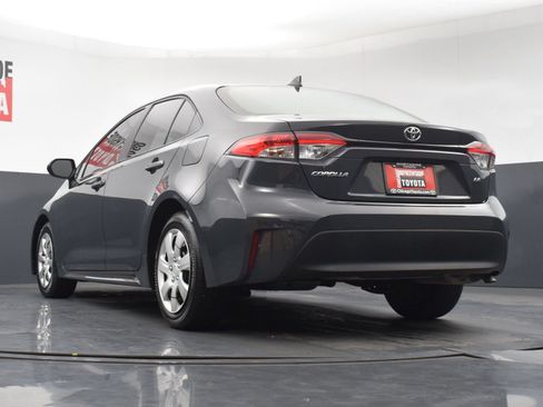 Used 2025 Toyota Corolla LE FWD image 26