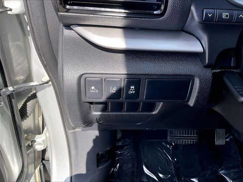 Used 2023 Mitsubishi Eclipse Cross SE AWD/4WD image 25