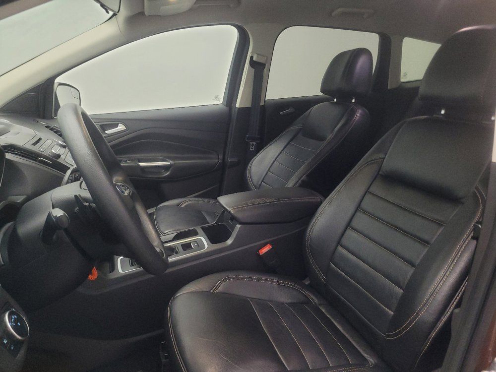 Used 2017 Ford Escape SE FWD image 17