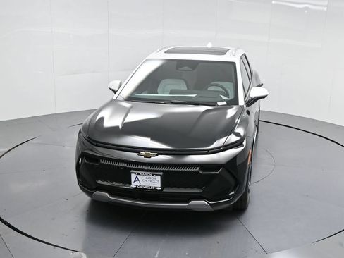New 2025 Chevrolet Equinox EV LT w/ Convenience Package II AWD/4WD image 40