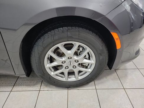 Used 2023 Chrysler Voyager LX FWD image 51
