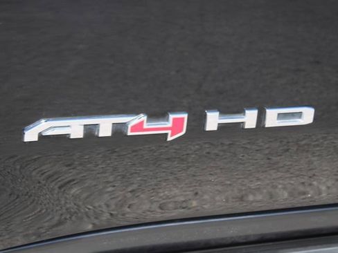 Used 2024 GMC Sierra 2500 AT4 w/ AT4 Premium Plus Package image 19