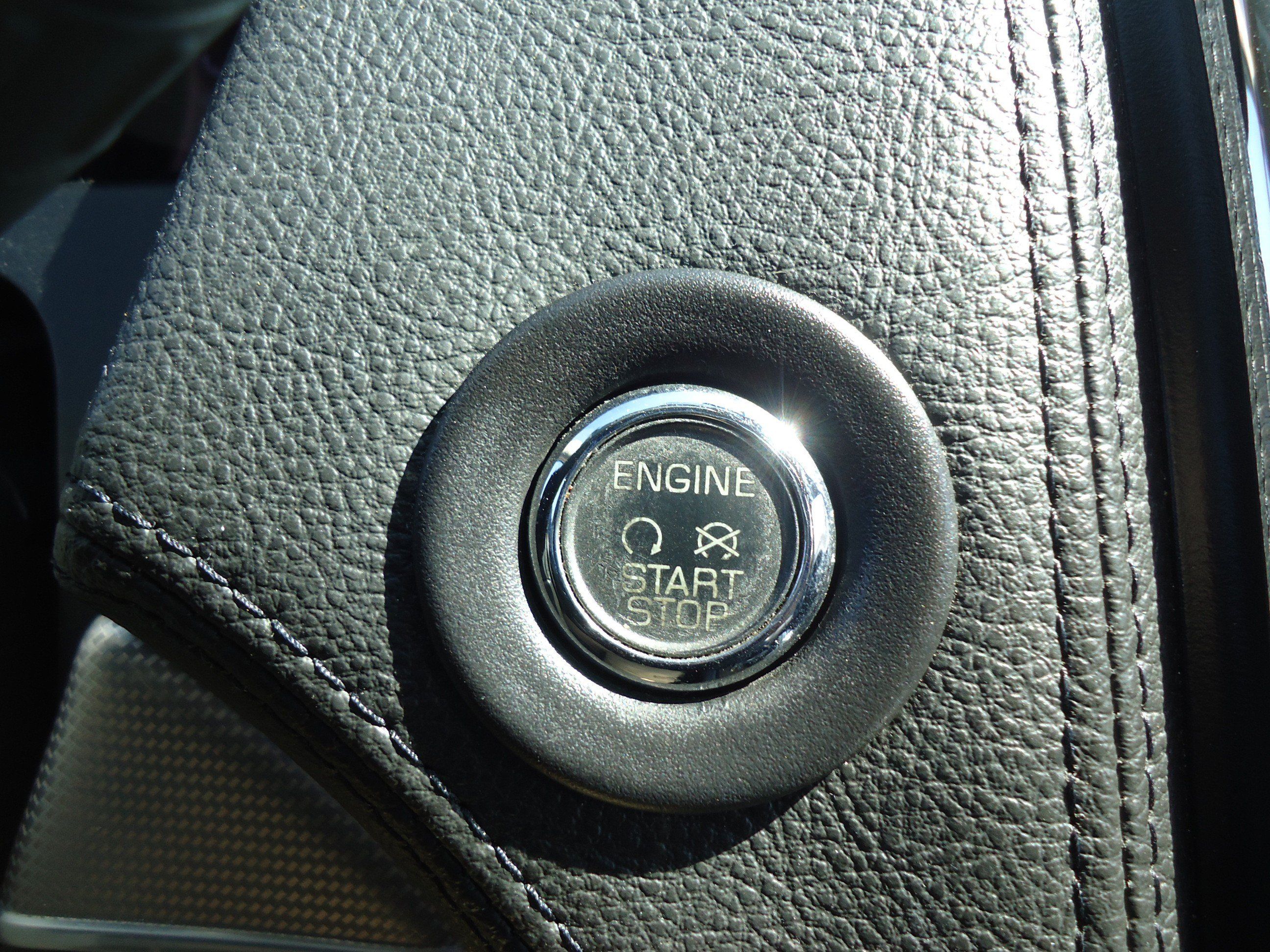 Used 2013 Lincoln MKX AWD image 21