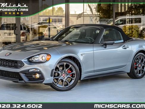 Used 2017 FIAT 124 Spider Abarth image 1