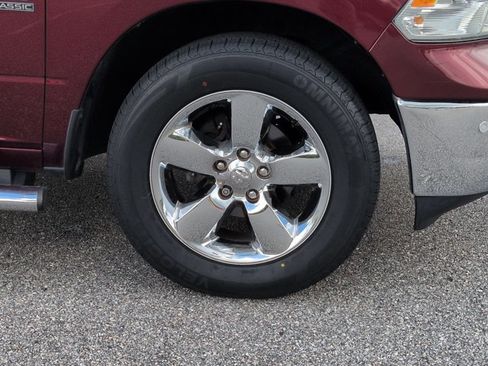 Used 2019 RAM 1500 Big Horn RWD image 12