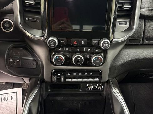 Used 2022 RAM 2500 Laramie AWD/4WD image 14